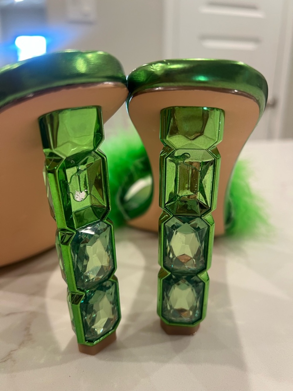 Green Feather Trim Slide Heels - Luxury Metallic Finish ❤️👌🏾 - Picture 6 of 6